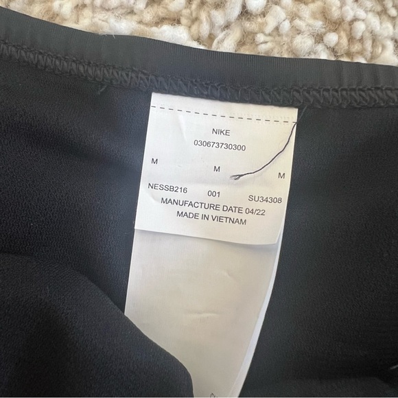 ✔️NWT✔️ NIKE Colorblock Racerback Tankini Swimsuit - Picture 7 of 11